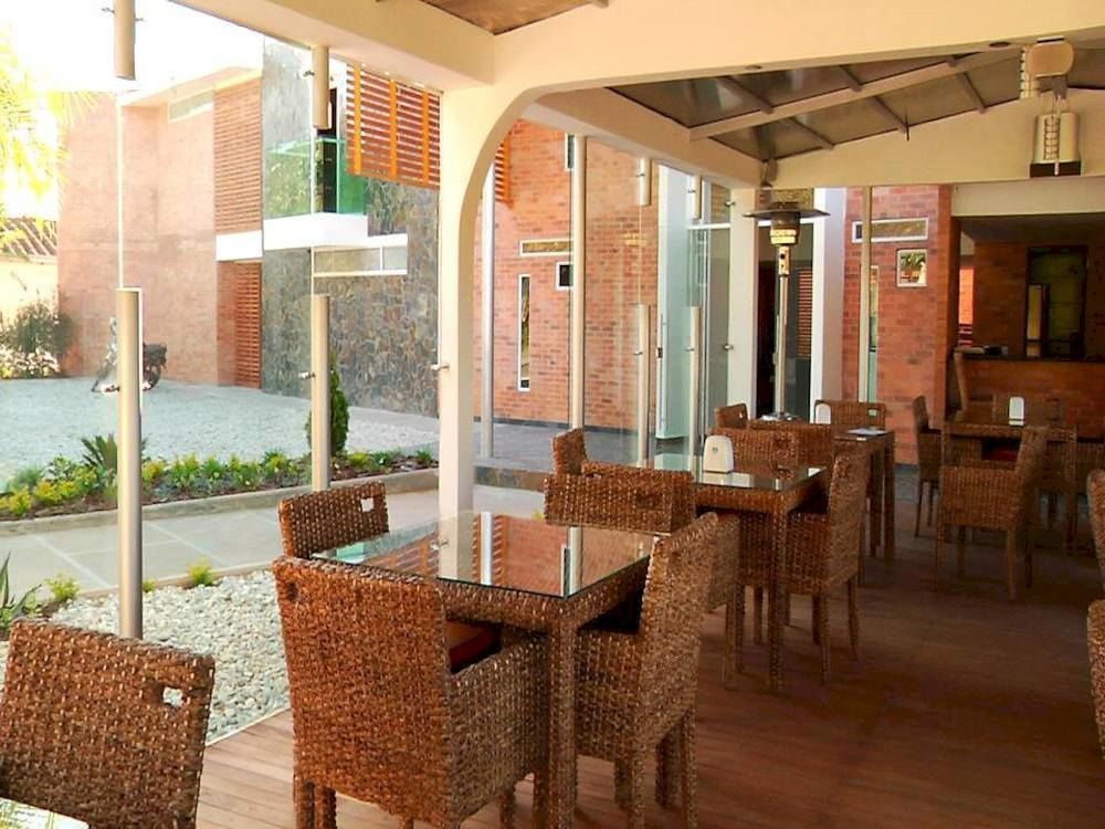 Toscana Oriente Rionegro Esterno foto